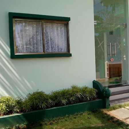 Zamaraya Bed & Breakfast Ангамали Екстериор снимка