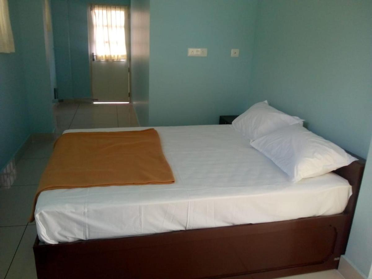 Zamaraya Bed & Breakfast Ангамали Екстериор снимка