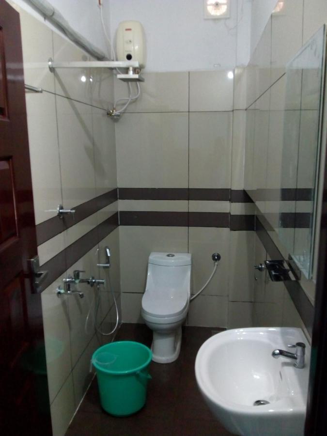 Zamaraya Bed & Breakfast Ангамали Екстериор снимка
